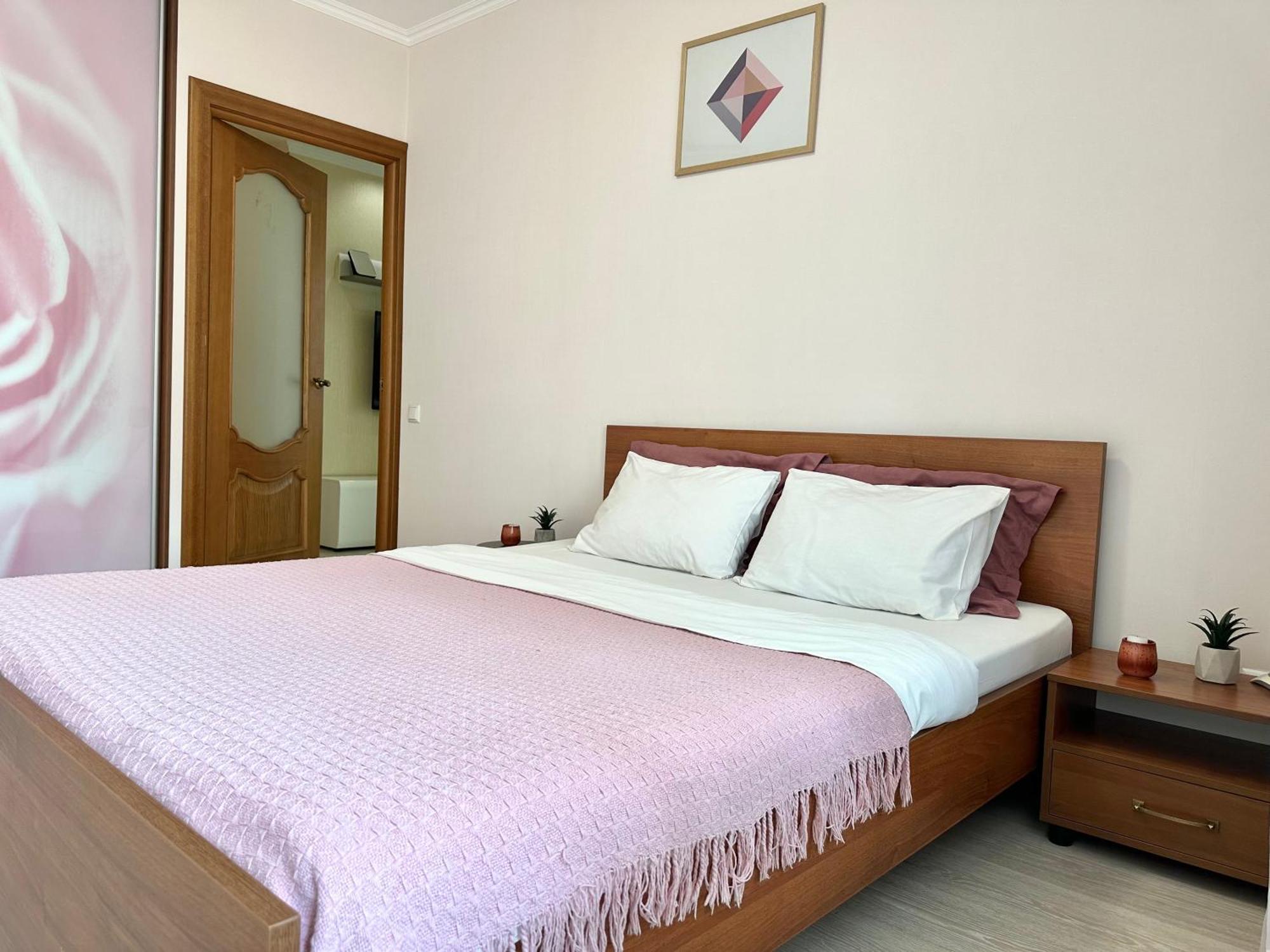 Apartments With A Coffee Machine In The City Center, Near A Park And Zlata Plaza Rivne Exterior photo