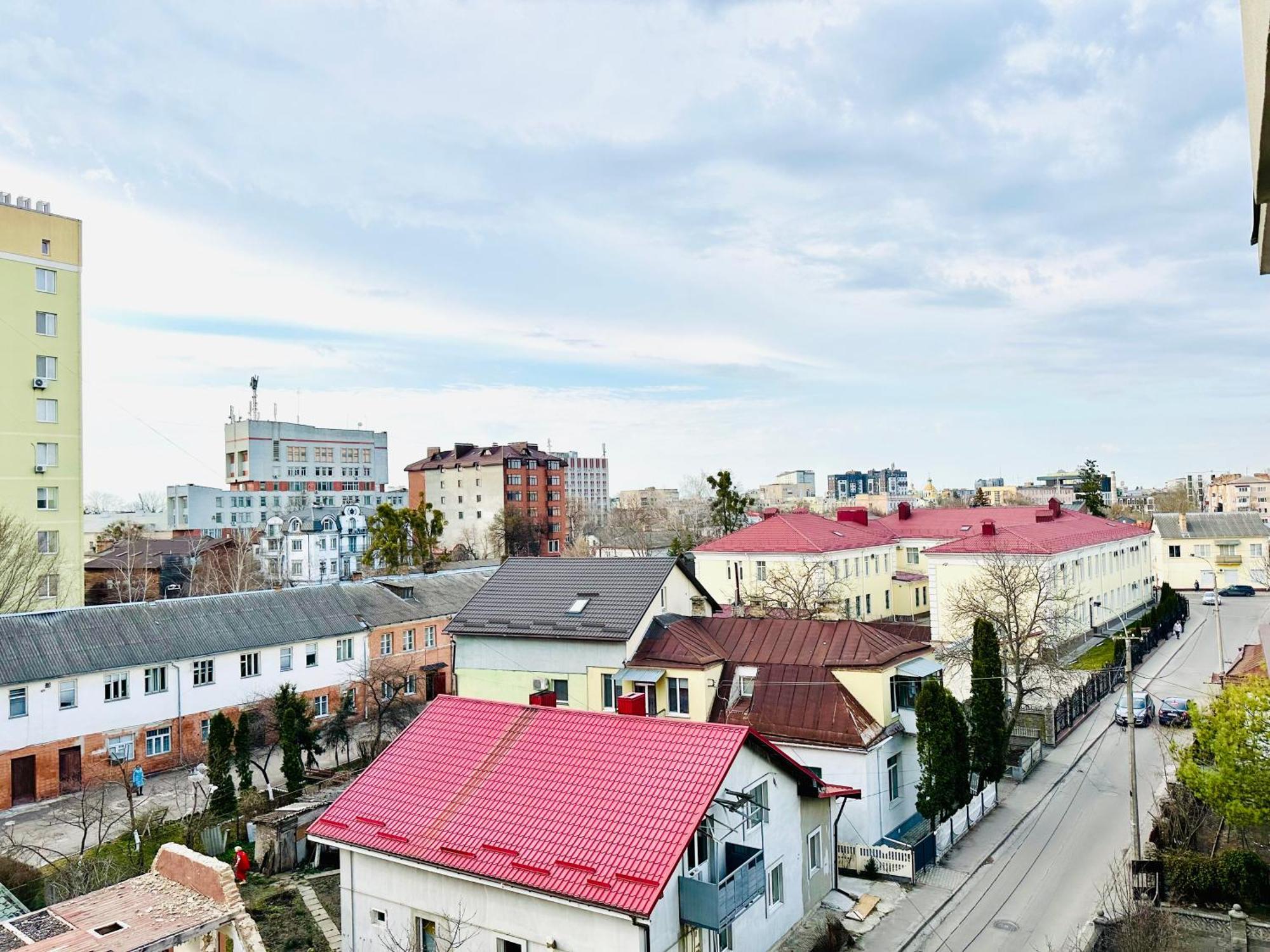 Apartments With A Coffee Machine In The City Center, Near A Park And Zlata Plaza Rivne Exterior photo